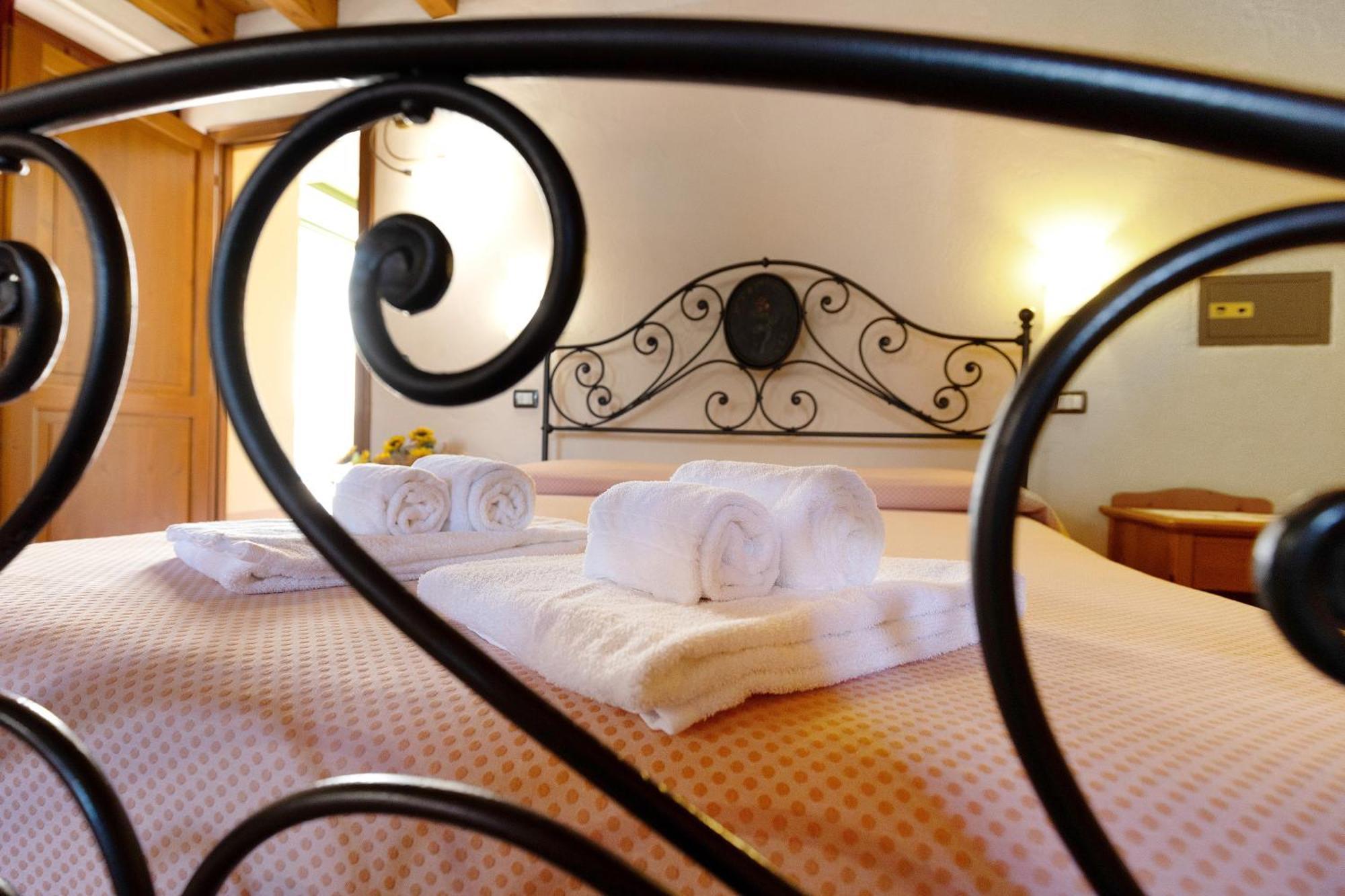 New Agriturismo Corte Olfino Monzambano Esterno foto